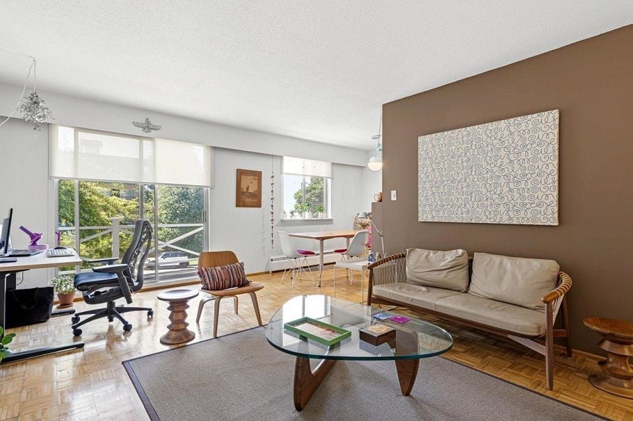 5 140 E 20th Street North Vancouver, BC - 1