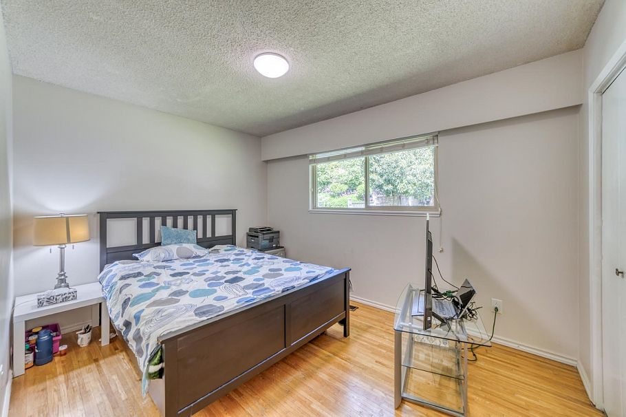 4902 Ranger Avenue North Vancouver, BC - 14
