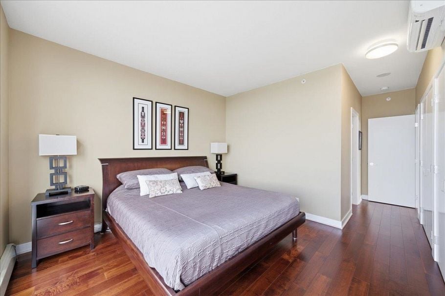 1601 155 W 1st Street North Vancouver, BC - 25