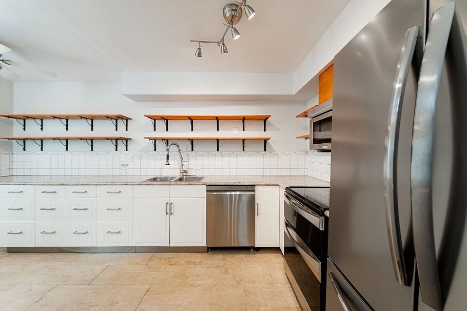 25 650 Roche Point Drive North Vancouver, BC - 14