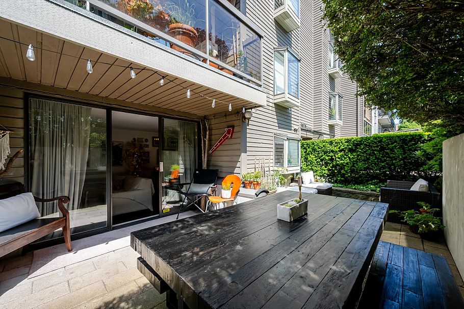 101 1875 W 8th Avenue Vancouver, BC - 23