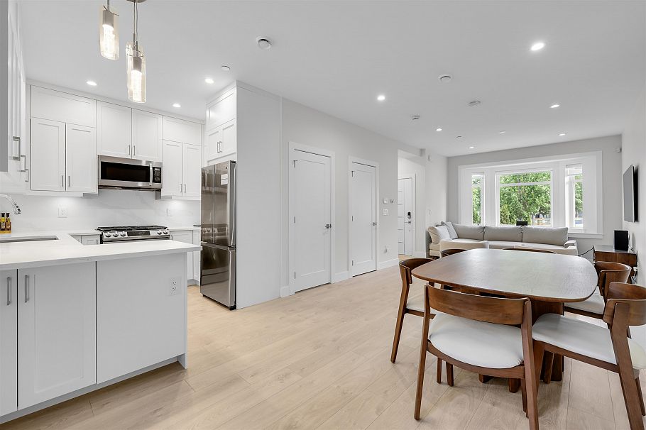 2316 Brock Street Vancouver, BC - 9