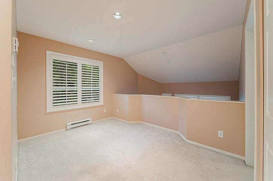 25 650 Roche Point Drive North Vancouver, BC - 28