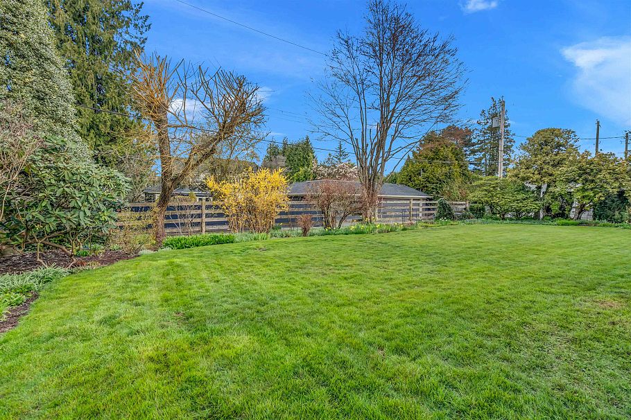 1549 W 33 Avenue Vancouver, BC - 26