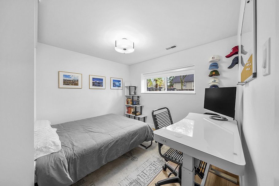 4921 Chester Street Vancouver, BC - 27