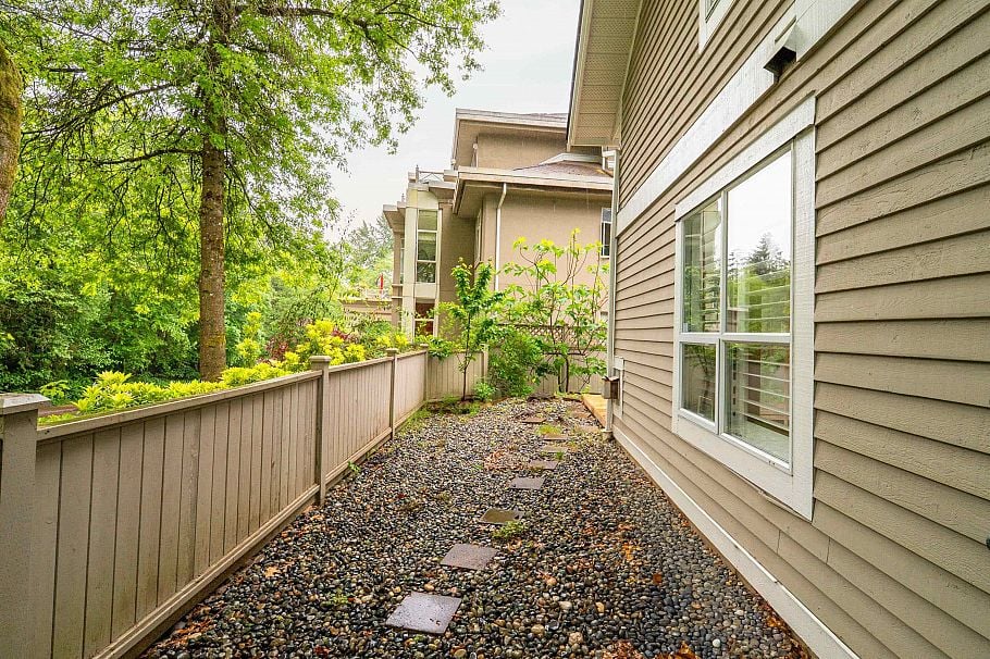 25 650 Roche Point Drive North Vancouver, BC - 34