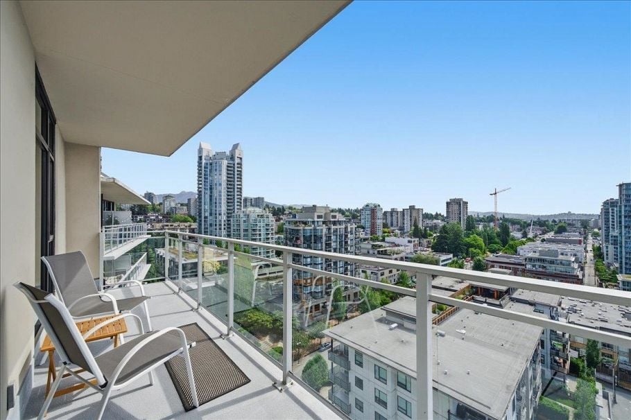 1601 155 W 1st Street North Vancouver, BC - 11