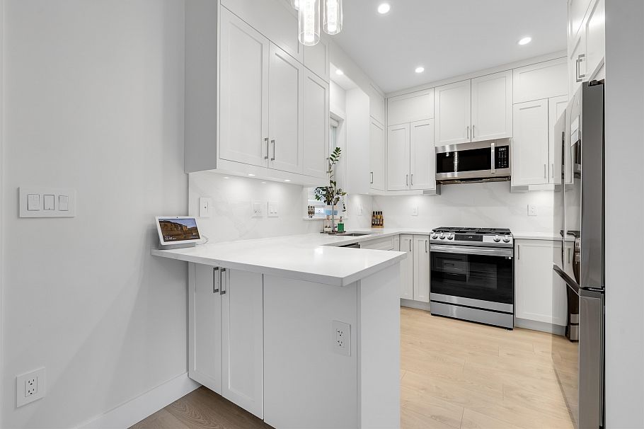 2316 Brock Street Vancouver, BC - 10