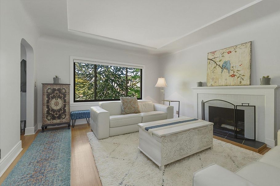 2614 Parker Street Vancouver, BC - 1