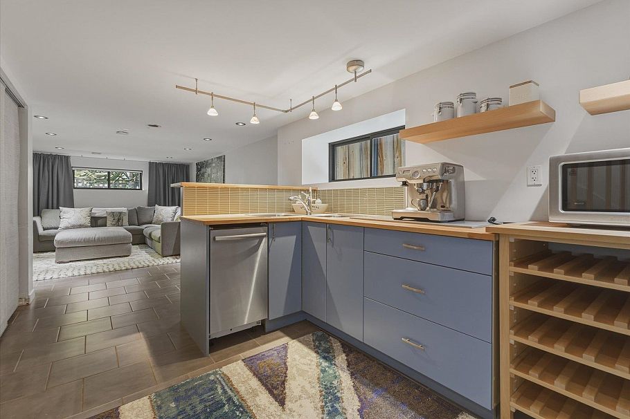 2614 Parker Street Vancouver, BC - 20