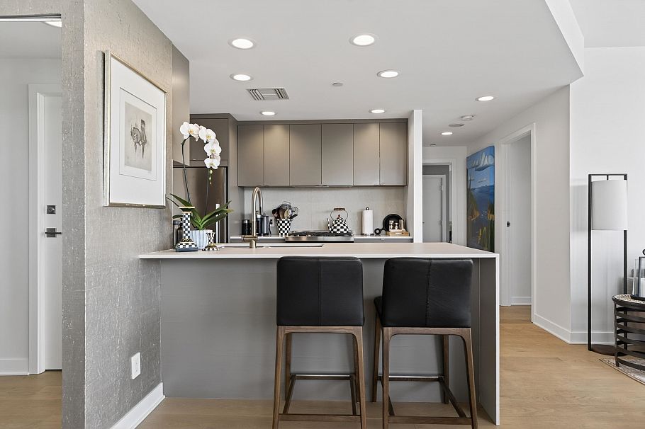 801 633 Kinghorne Mews Vancouver, BC - 13