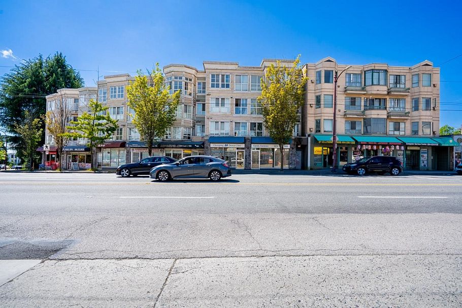 PH6 6991 Victoria Drive Vancouver, BC - 2