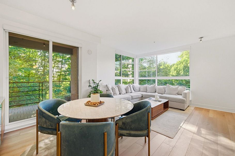 307 733 W 3rd Street North Vancouver, BC - 5