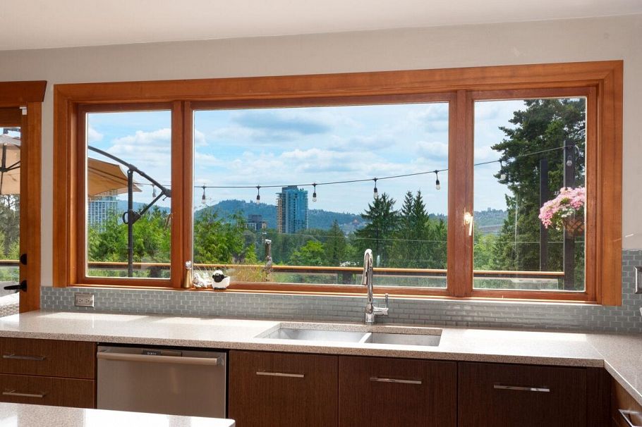 1185 Cloverley Street North Vancouver, BC - 14