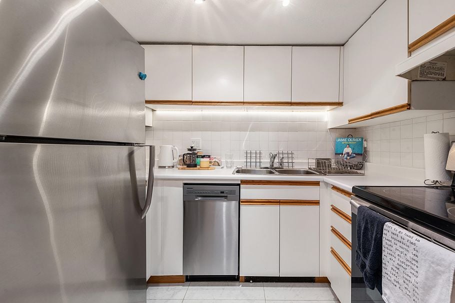 102 725 W 7th Avenue Vancouver, BC - 6