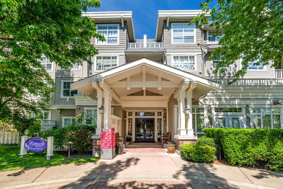 113 960 Lynn Valley Road Vancouver, BC - 3