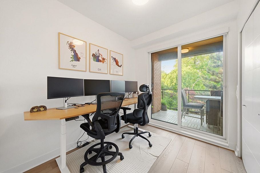 307 733 W 3rd Street North Vancouver, BC - 18