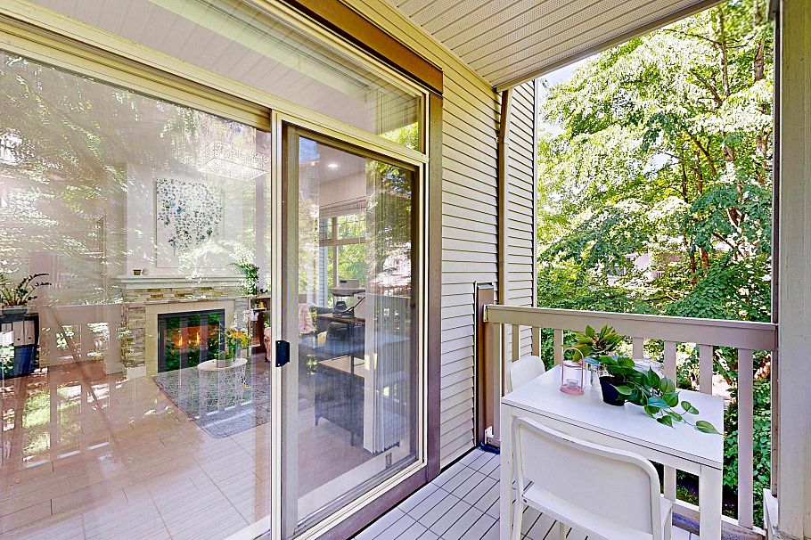 211 2083 W 33rd Avenue Vancouver, BC - 22