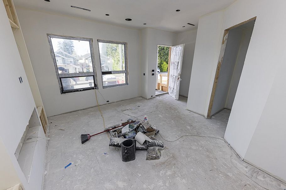 258 E 21st Street North Vancouver, BC - 12