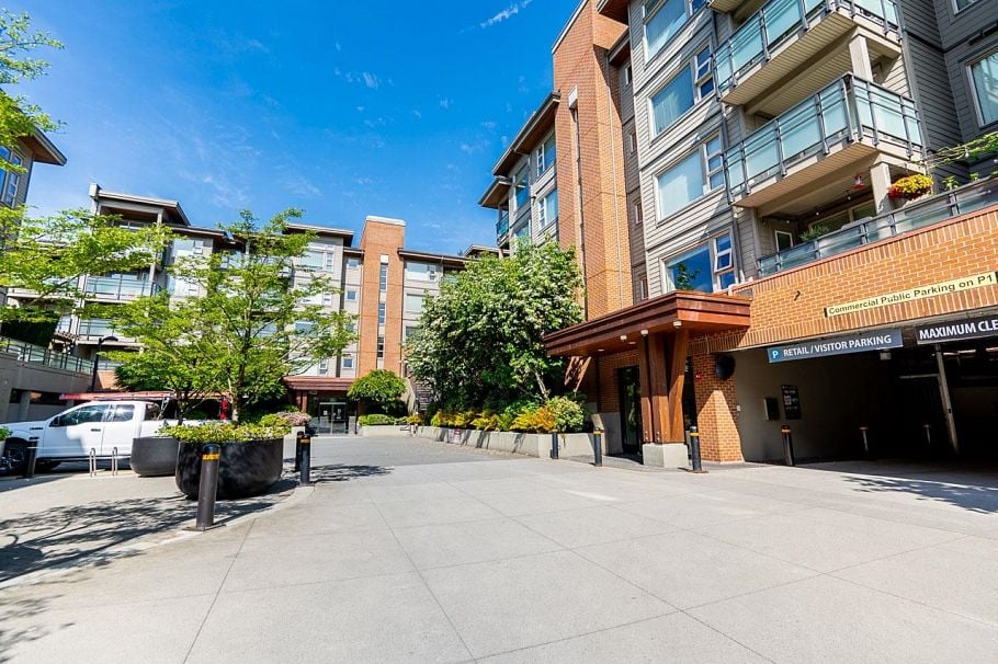 207 1677 Lloyd Avenue North Vancouver, BC - 37