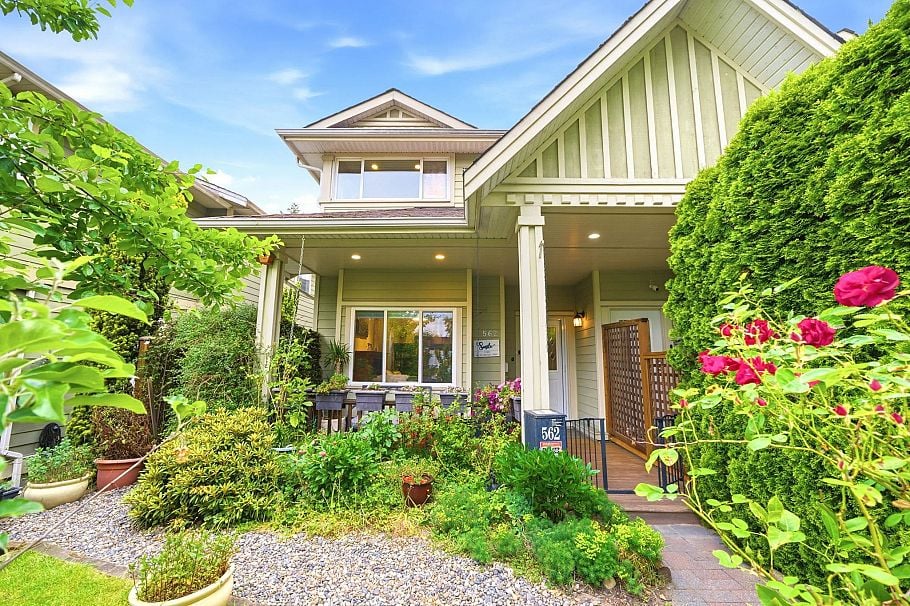 562 W Keith Road North Vancouver, BC - 27