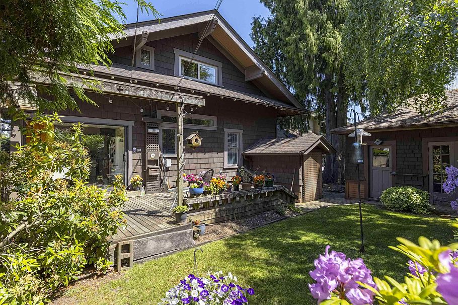 1986 W 35th Avenue Vancouver, BC - 21
