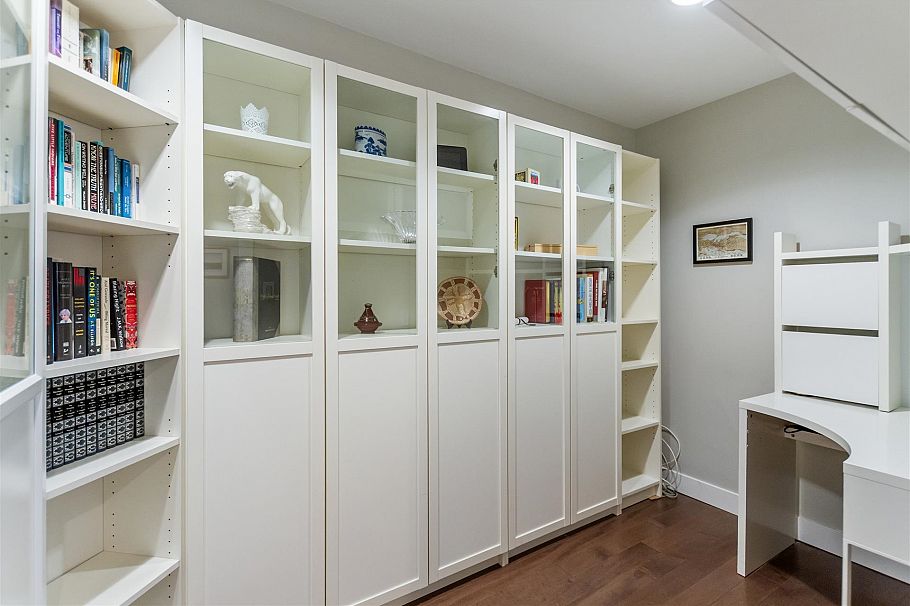 2302 1500 Howe Street Vancouver, BC - 9