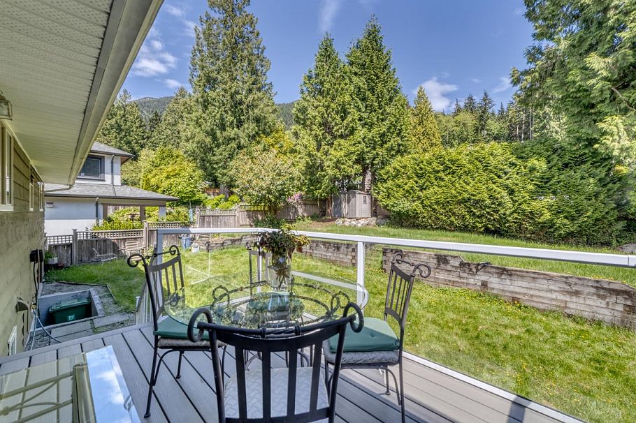 4902 Ranger Avenue North Vancouver, BC - 7