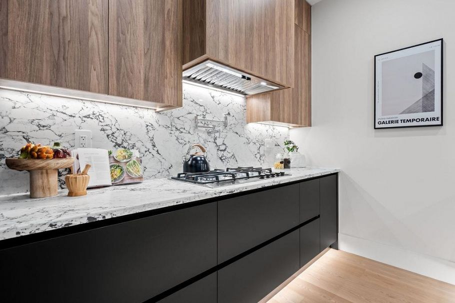 2 5034 Granville Street Vancouver, BC - 13