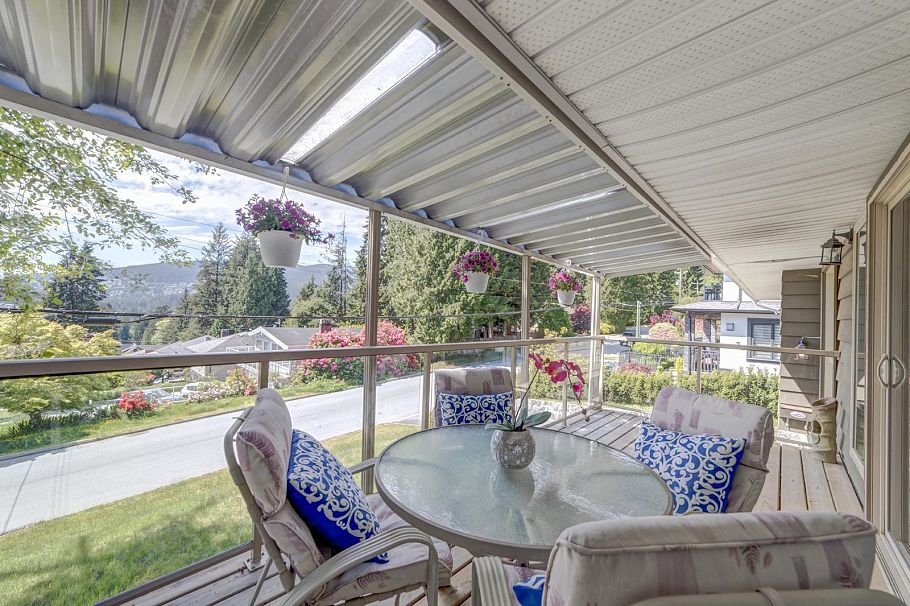 4902 Ranger Avenue North Vancouver, BC - 10