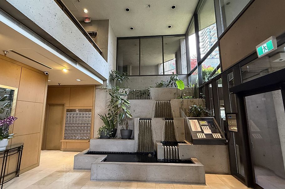 604 738 Broughton Street Vancouver, BC - 30