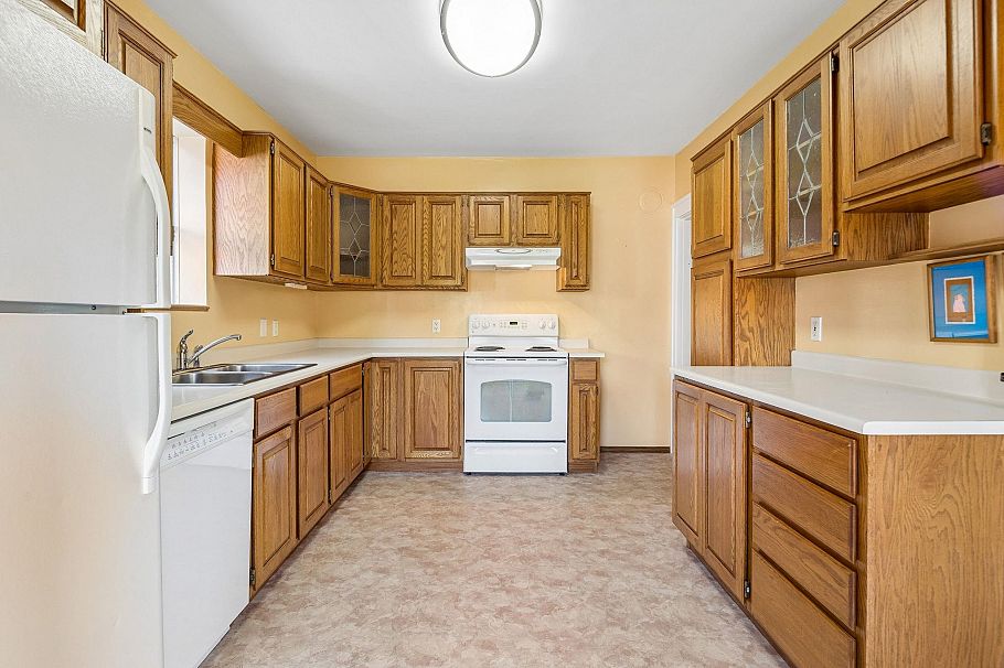 2211 Parker Street Vancouver, BC - 10