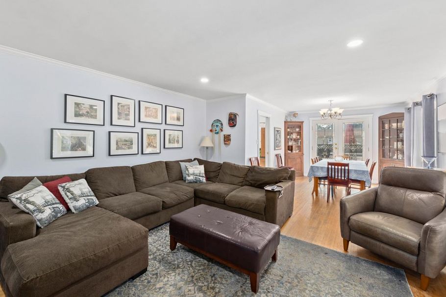 6530 Dunbar Street Vancouver, BC - 3