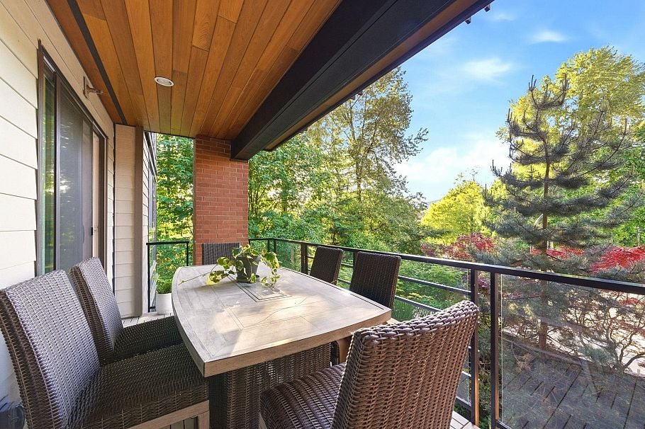 307 733 W 3rd Street North Vancouver, BC - 23
