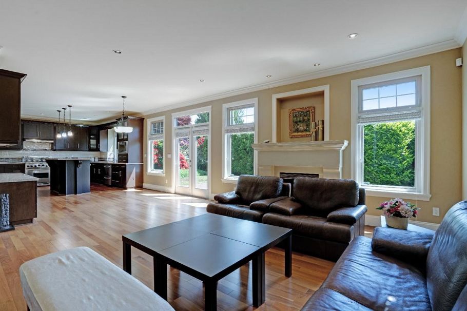 4986 Shirley Avenue North Vancouver, BC - 6