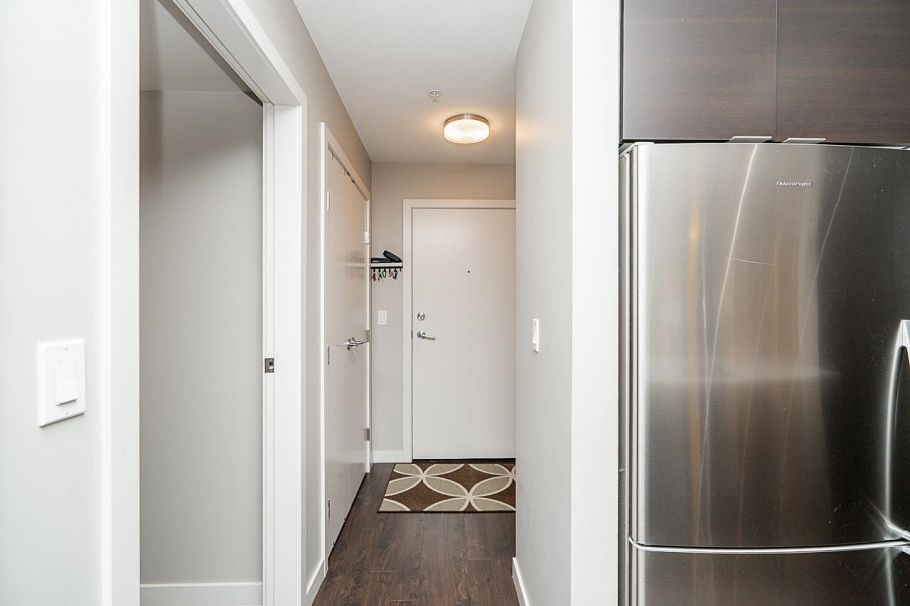 207 1677 Lloyd Avenue North Vancouver, BC - 21