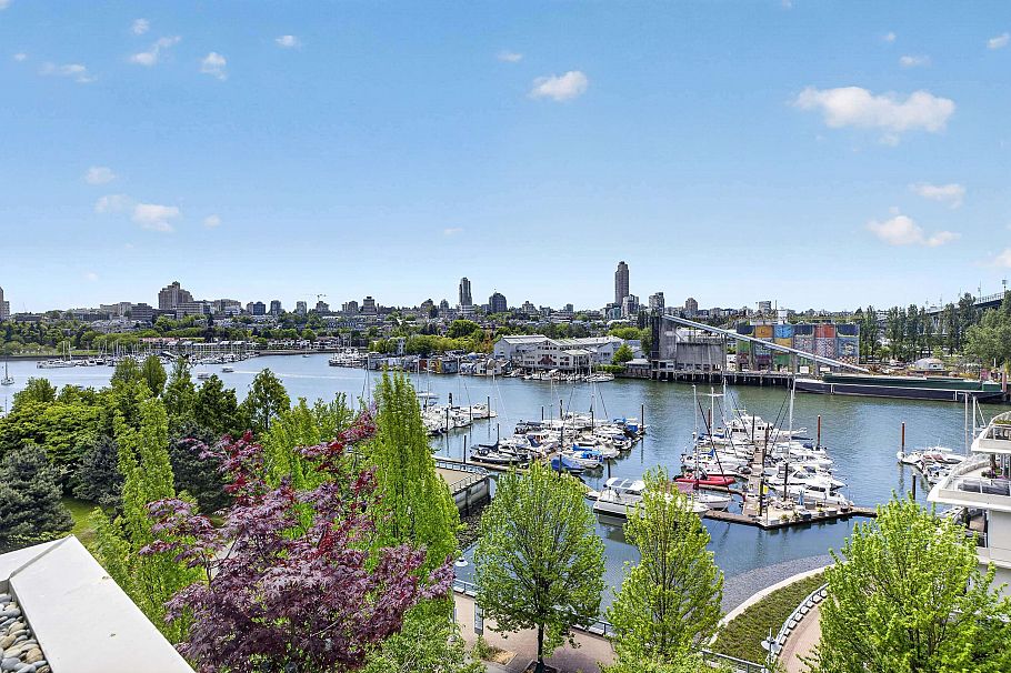801 633 Kinghorne Mews Vancouver, BC - 22