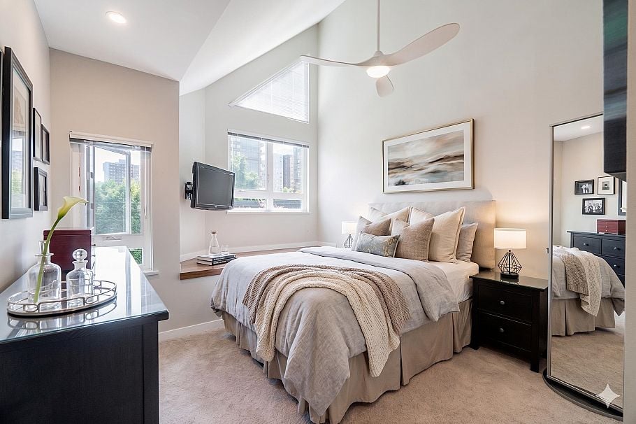 306 1535 Chesterfield Avenue North Vancouver, BC - 15