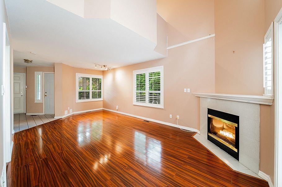 25 650 Roche Point Drive North Vancouver, BC - 11