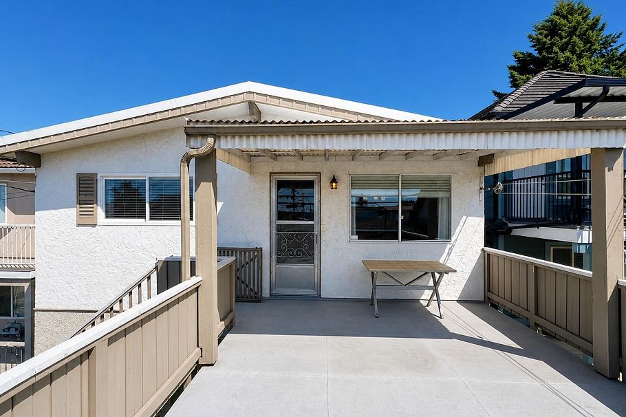 3449 Rupert Street Vancouver, BC - 31