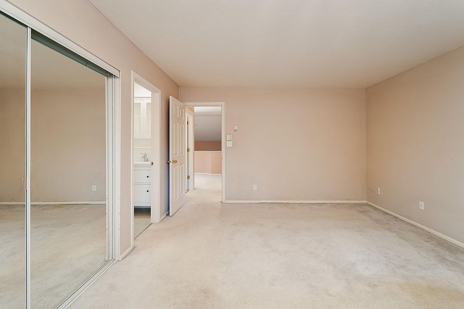 25 650 Roche Point Drive North Vancouver, BC - 20
