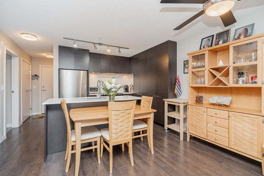 207 1677 Lloyd Avenue North Vancouver, BC - 7