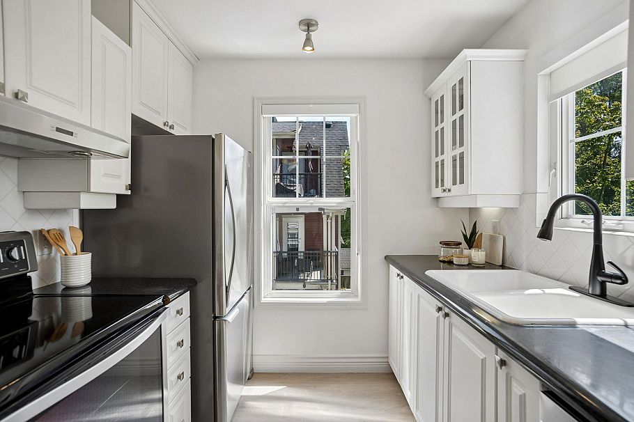 305 962 W 16th Avenue Vancouver, BC - 8