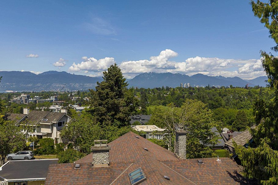 1986 W 35th Avenue Vancouver, BC - 7
