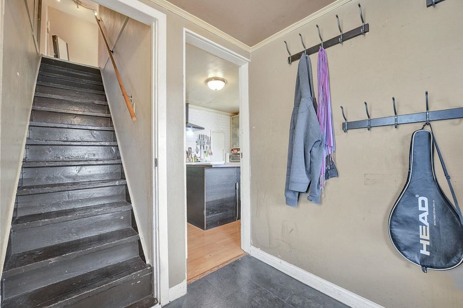 2150 Nanaimo Street Vancouver, BC - 25