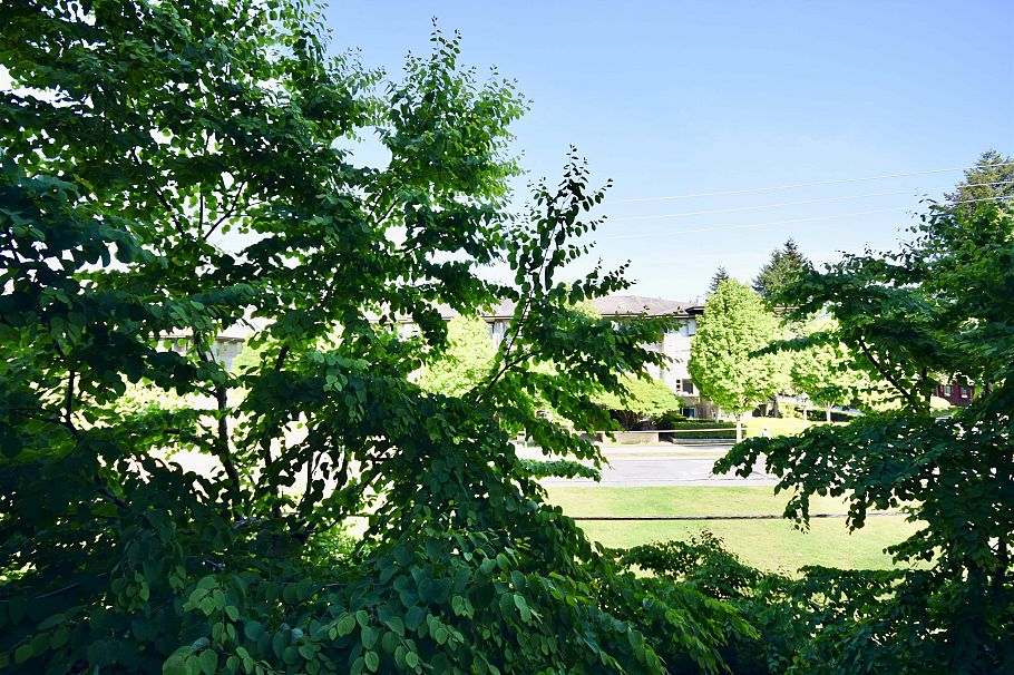 308 2280 Wesbrook Mall Vancouver, BC - 16