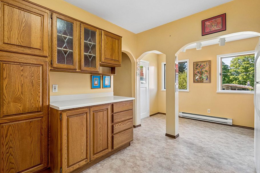 2211 Parker Street Vancouver, BC - 13