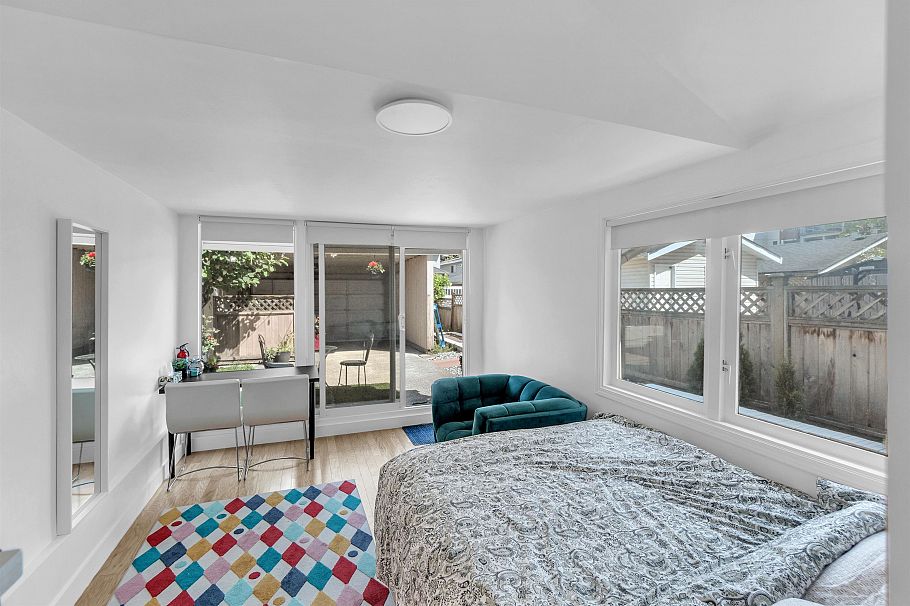 1698 Garden Avenue North Vancouver, BC - 16