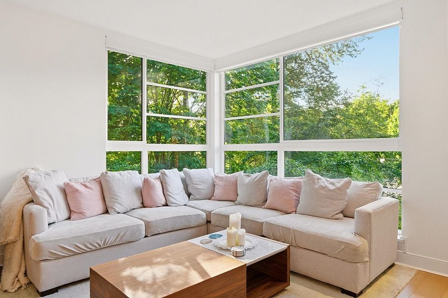 307 733 W 3rd Street North Vancouver, BC - 4