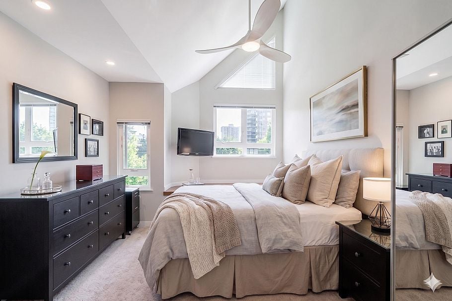 306 1535 Chesterfield Avenue North Vancouver, BC - 16